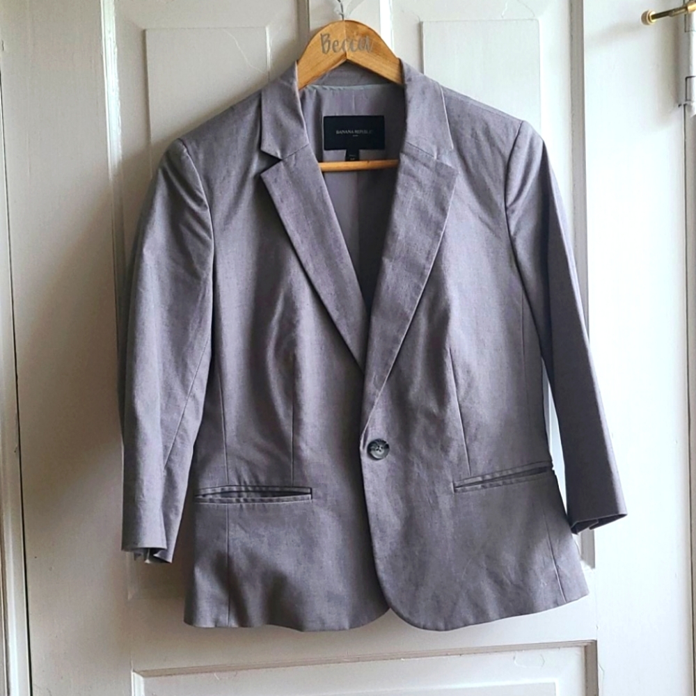 Petite Banana Republic Women's Pant Suit